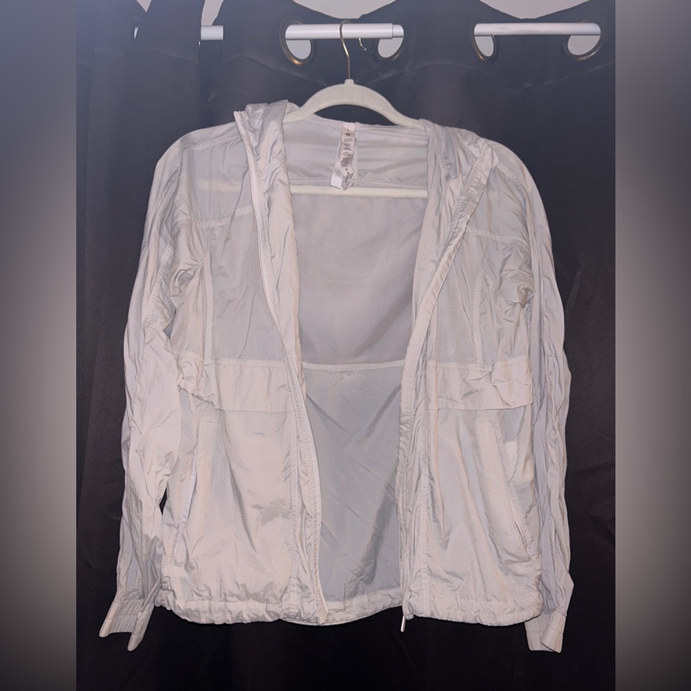Lululemon lightweight running jacket
